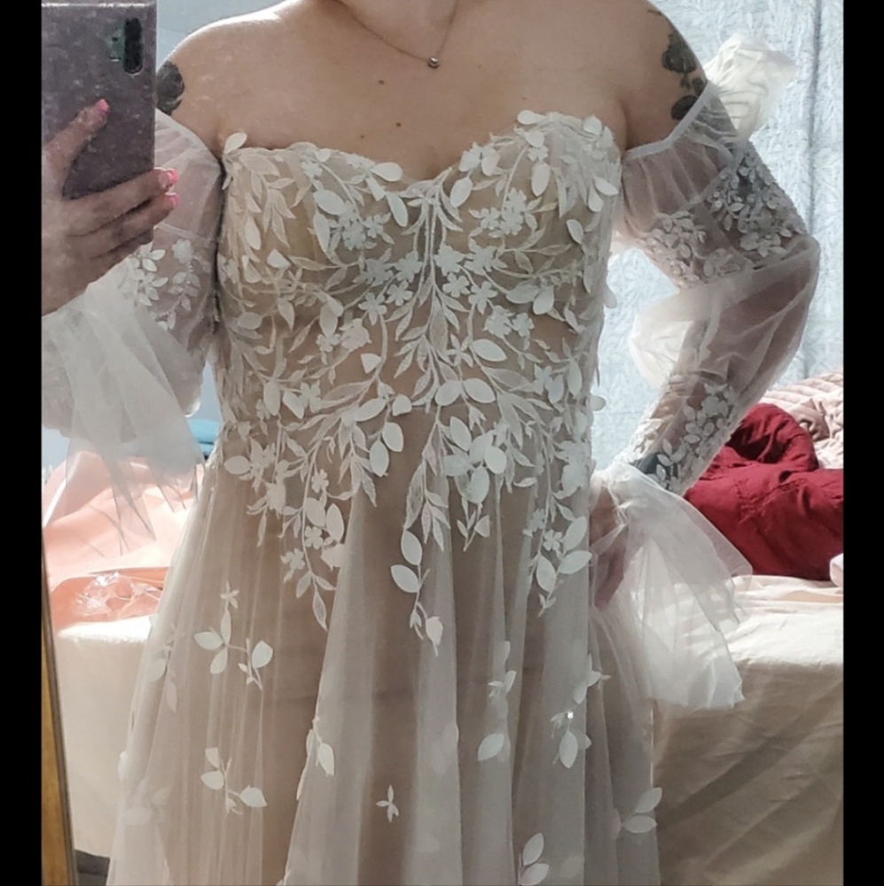 All Who Wander Raine Dress - Picture 7 of 10